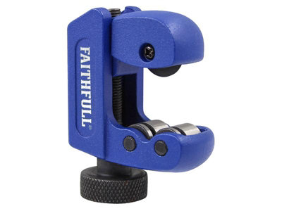 Faithfull Pipe Cutter 330mm Faipc330M from B&Q