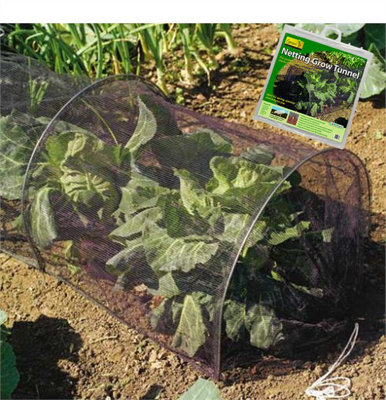 Gardman Strong Netting Grow Tunnel Polytunnel Cloche 3M Pest & Bird Protection from B&Q