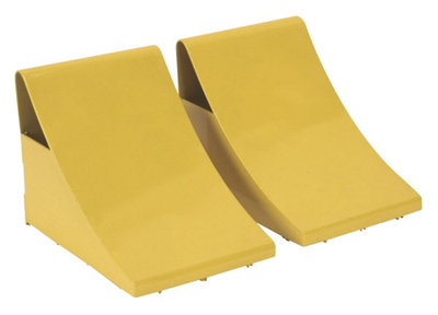 Sealey Heavy-Duty Steel Wheel Chocks 4KgPair Wc05 from B&Q