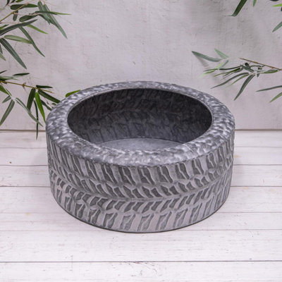 Annibells Metal Tyre Wheel Garden Flower Pots Garden Planters (16882)Small from B&Q