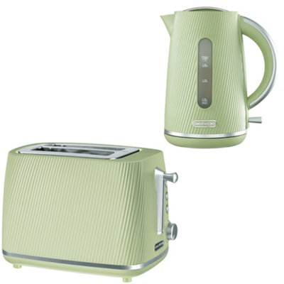 Daewoo Cascade 1.7 L Rapid-Boil Kettle & 2-Slice Toaster Breakfast Set from B&Q
