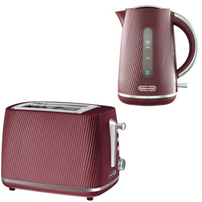 Daewoo Cascade 1.7 L Rapid-Boil Kettle & 2-Slice Toaster Breakfast Set from B&Q
