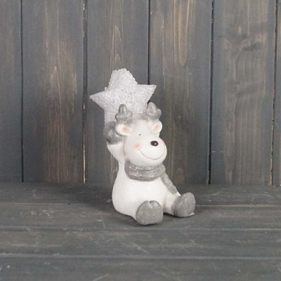  - Satchville Reindeer Holding Light Up Star