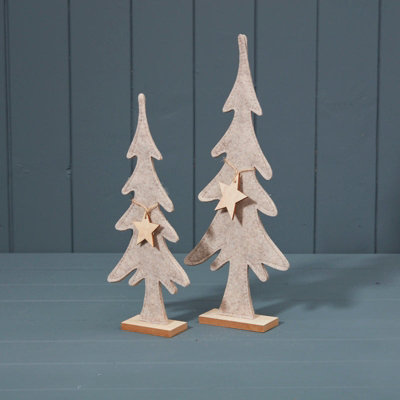 Satchville Felt Christmas Tree from B&Q