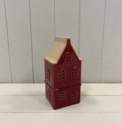  - Satchville Medium Red Ceramic Led Townhouse With Sand Roof