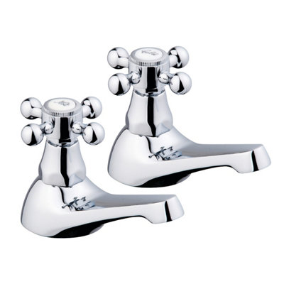 Iflo Tatton Bath Pillar Taps 604605 from B&Q