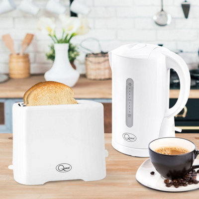Quest 34019 Modern White 1.7L Kettle & 2-Slice Toaster Set from B&Q