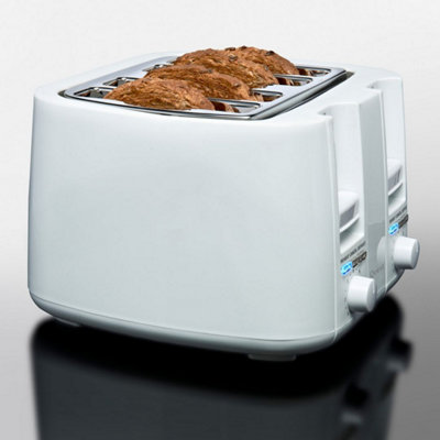 Quest 4 Slice Toaster With Wide SlotsWhite from B&Q