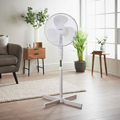 Benross 43930 16-Inch White Standing Fan from B&Q