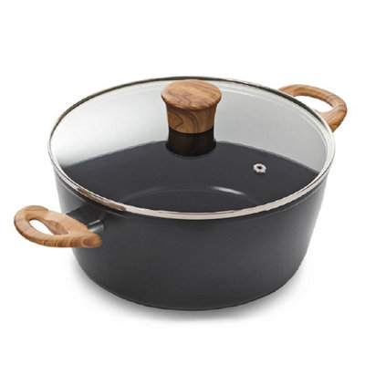 Blackmoor 24Cm Non-Stick Stockpot With Lid / Sherwood Range from B&Q