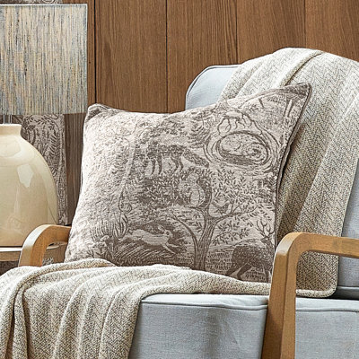 B&Q - Furn. Winter Woods Jacquard Chenille Piped Feather Filled Cushion