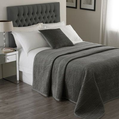 Paoletti Brooklands Quilted Cotton Heavyweight Bedspread from B&Q