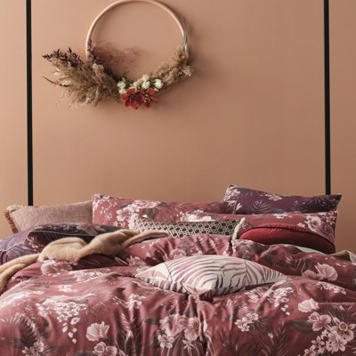 B&Q -  Taira Cotton Printed Floral Pillowcase Pair