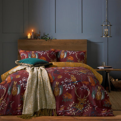 Furn. Forest Fauna Woodland Reversible Duvet Cover SetDoubleOrange from B&Q