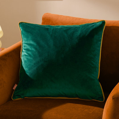 furn. Furn Meridian Velvet Feather Filled CushionEmerald/moss45 X 45Cm from B&Q