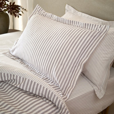 George Mauve Yard Hebden Mélange Stripe Pillowcase Pair - Image 4