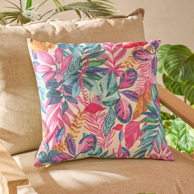 B&Q - furn. Multicolour Jungle Print Effect Indoor & Outdoor Cushion (L)43Cm (W)43Cm