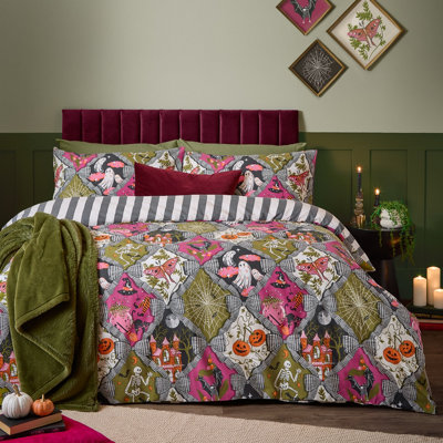 furn. Furn Hallowquin Spooky Reversible Duvet Cover SetMultiKing from B&Q