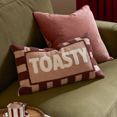 Furn - Toasty Boucle Cushion - 30 x 50 cm - Pink - Image 9