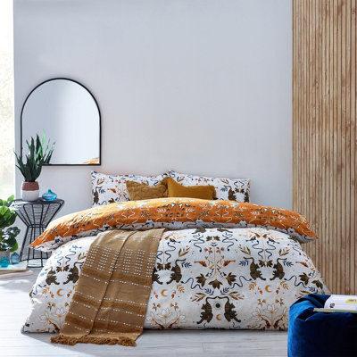 Furn. Tiger Fish Botanical Reversible Duvet Cover Set, Double, Gold