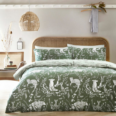 Furn. Buckthorn Woodland Reversible Duvet Cover SetDoubleGreen from B&Q