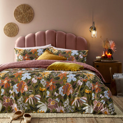 Furn. Asterea Floral Reversible Duvet Cover SetDoubleMulticolour from B&Q