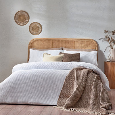Yard Chunky Waffle 100% Cotton Duvet Cover SetSingleWhite from B&Q