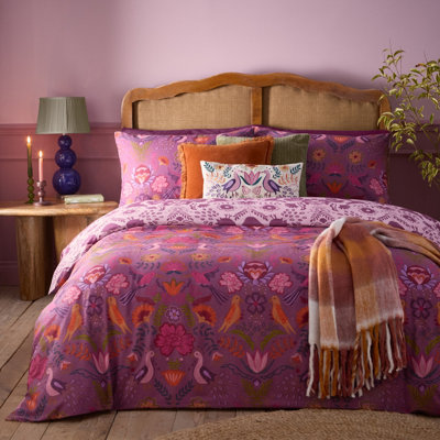 Furn. Broderie Floral Reversible Duvet SetKingPurple from B&Q