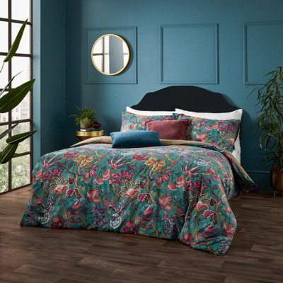 Wylder Viranai Exotic Floral Duvet SetKingBlue from B&Q