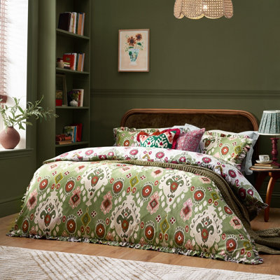 Paoletti Dawson Ikat Reversible Duvet SetSingleGreen from B&Q