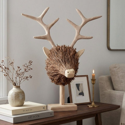 Garden Greatness Relica Wooden Stag Head Sculpture from B&Q