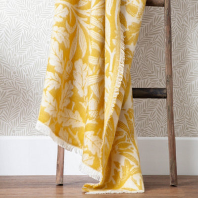 Morris & Co Acorn Jacquard Throw from B&Q