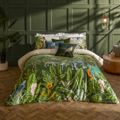 Paoletti Botanical Riches Odisha Exotic Duvet Cover SetSuper KingJungle from B&Q