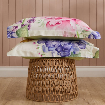 Voyage Maison Voyage Idalia 100% Cotton Oxford Edge Pillowcase PairMulticolour50 X 75Cm from B&Q