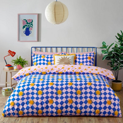 Furn. Antares Printed Duvet SetsKingMulticolour from B&Q