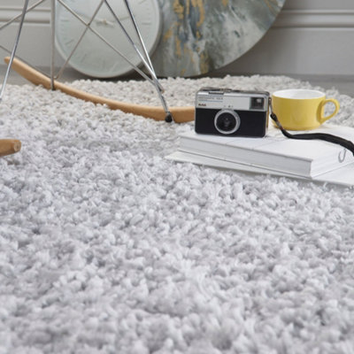 Origins Portland Grey 060X110Cm Rug from B&Q