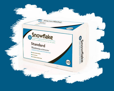 'snowflake Standard' Woodshavings Bedding Bale 15Kg from B&Q