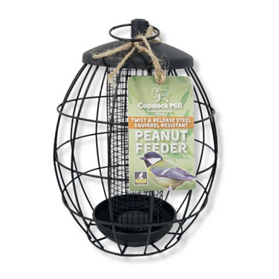 Copdock Mill Twist & Release Squirrel Resistant Feeder Peanut 465G from B&Q