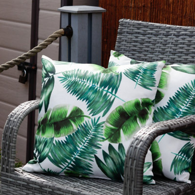 B&Q -  Pair Of Outdoor Garden Sofa Chair Furniture Scatter Cushions- Botanical Green Palm Print