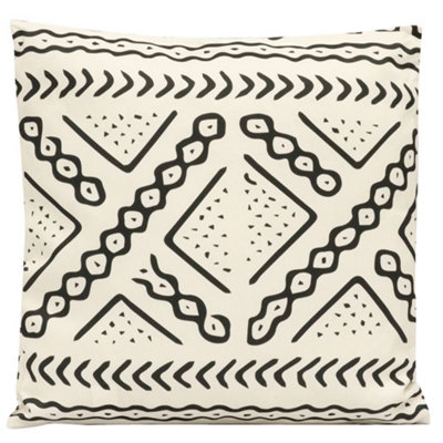 Gardenwize Pair Of Outdoor Garden Sofa Chair Furniture Scatter Cushions- Aztec Tribal from B&Q