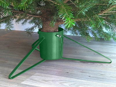 Garden Pride Green Standard Sussex 4.5 Inch Christmas Tree Stand from B&Q