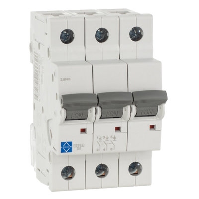 Lewden 32A Triple Pole 10Ka C Curve Mcb from B&Q