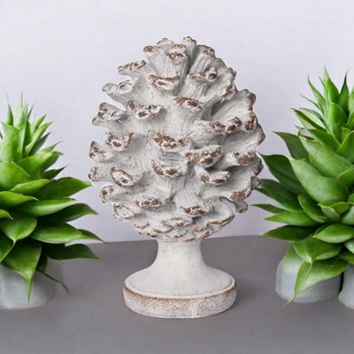 Minster Flower Decoration OrnamentResinL18 X W18 X H27 Cm from B&Q