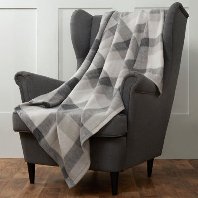 OHS Tartan Check Throw Over Bed Warm Soft Blanket from B&Q