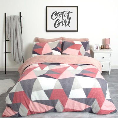 Ohs Shapes Teddy Duvet Cover Pillowcase Bedding SetBlushSingle from B&Q