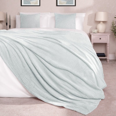 OHS Luxury Large Waffle Honeycomb Mink Warm Throw from B&Q
