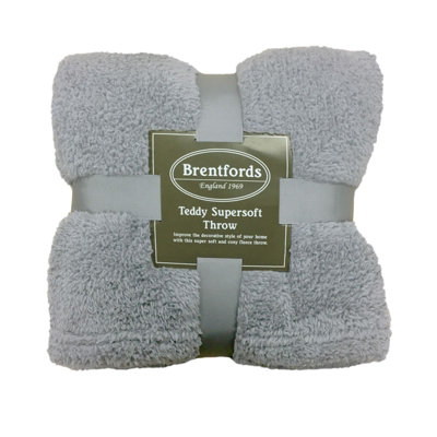 Ohs Teddy Fleece Blanket Large Throw Over Bed from B&Q