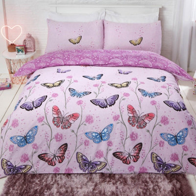 Ohs Butterfly Heaven Duvet Cover With Pillowcase SetPurpleDouble from B&Q