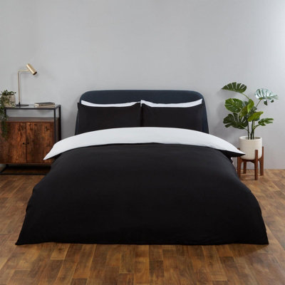 Ohs Reversible Duvet Cover And Pillowcase Bedding Set from B&Q