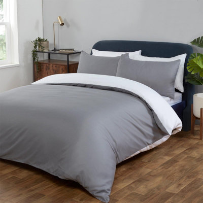 Ohs Reversible Duvet Cover And Pillowcase Bedding Set from B&Q